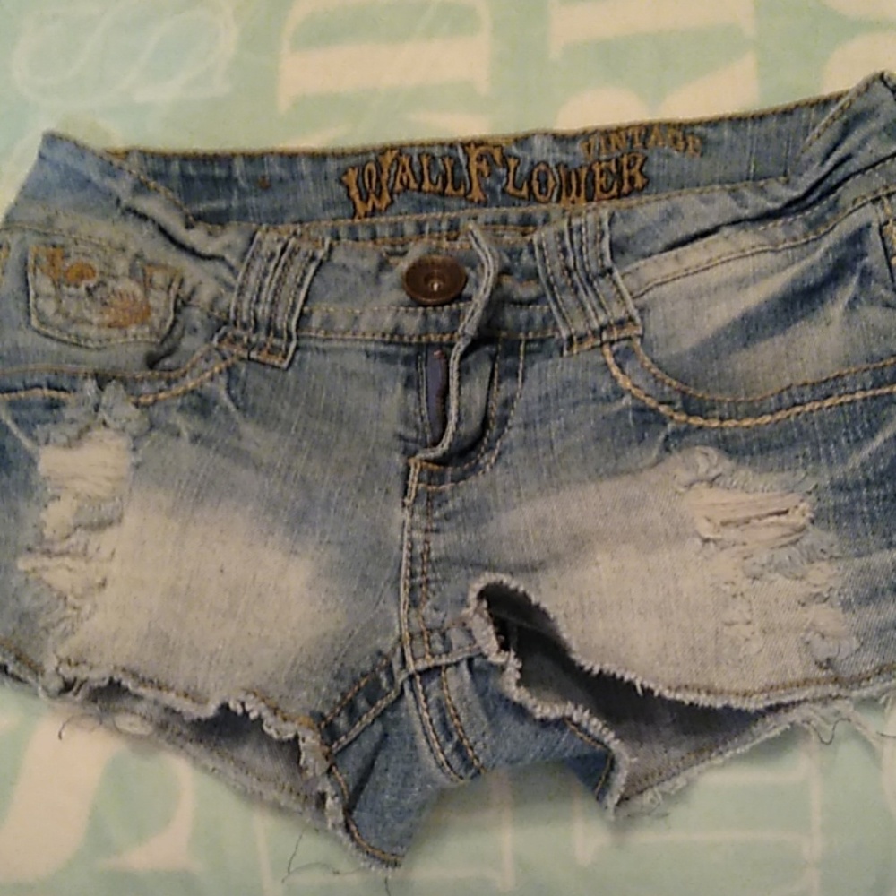 Short's